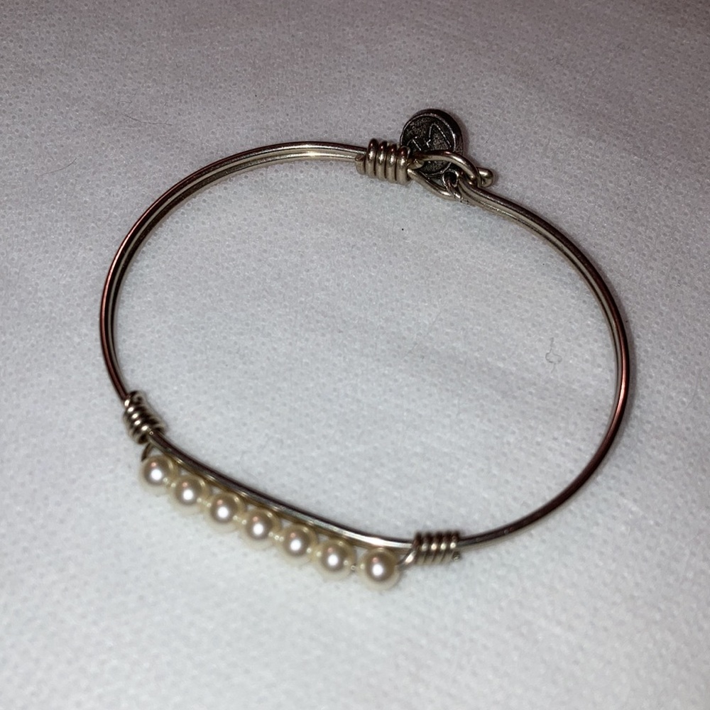 L+D Embrace The Journey Bracelet